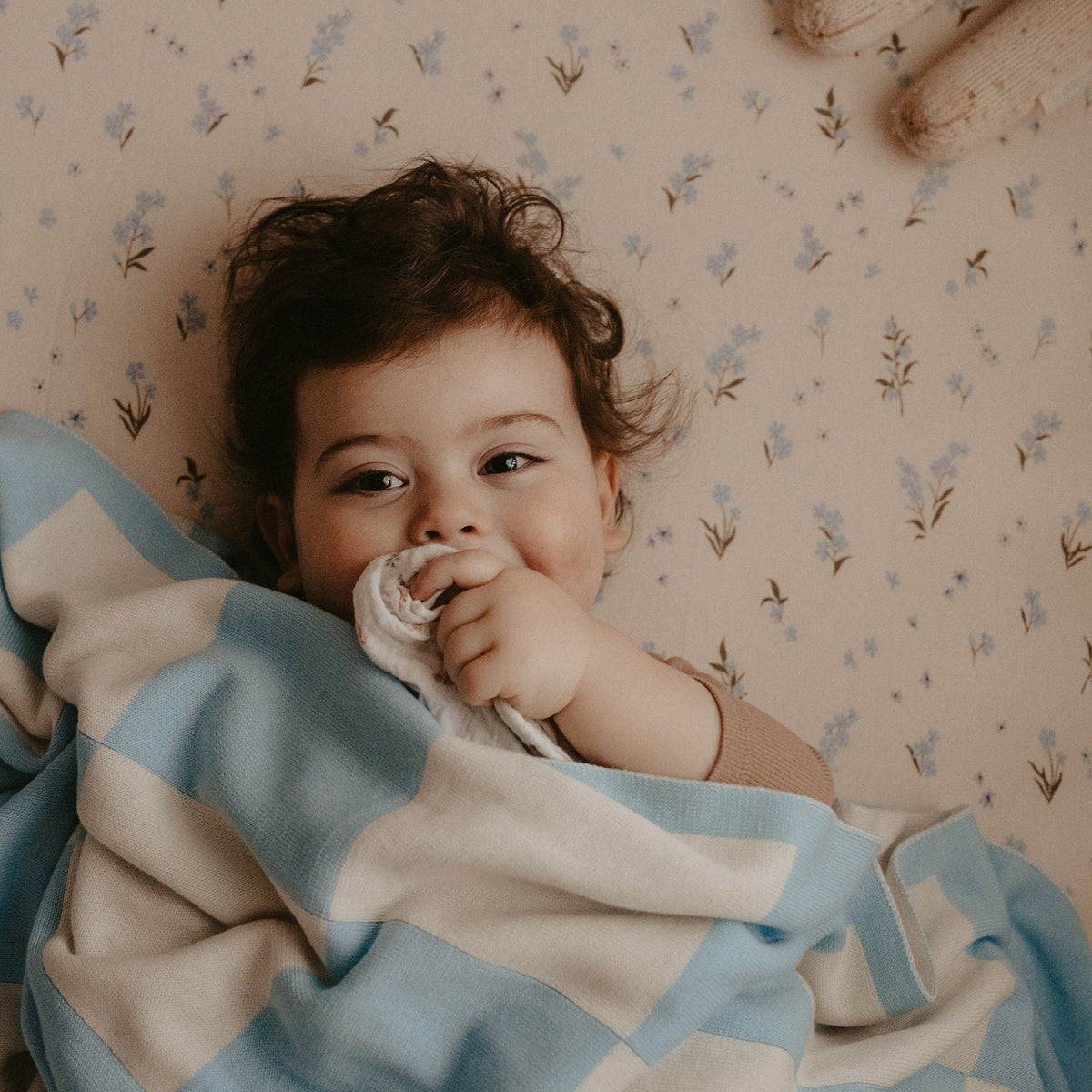 Fox&Fallow-Forget-Me-Not Organic Fitted Cot Sheet
