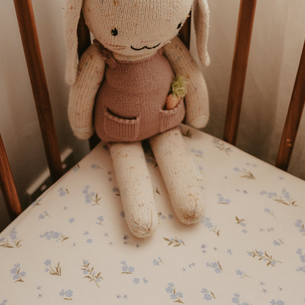 Fox&Fallow-Forget-Me-Not Organic Fitted Cot Sheet