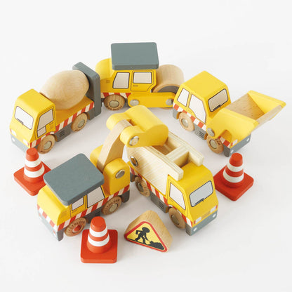 Le Toy Van-CONSTRUCTION TOY CARS, TRUCKS & DIGGERS
